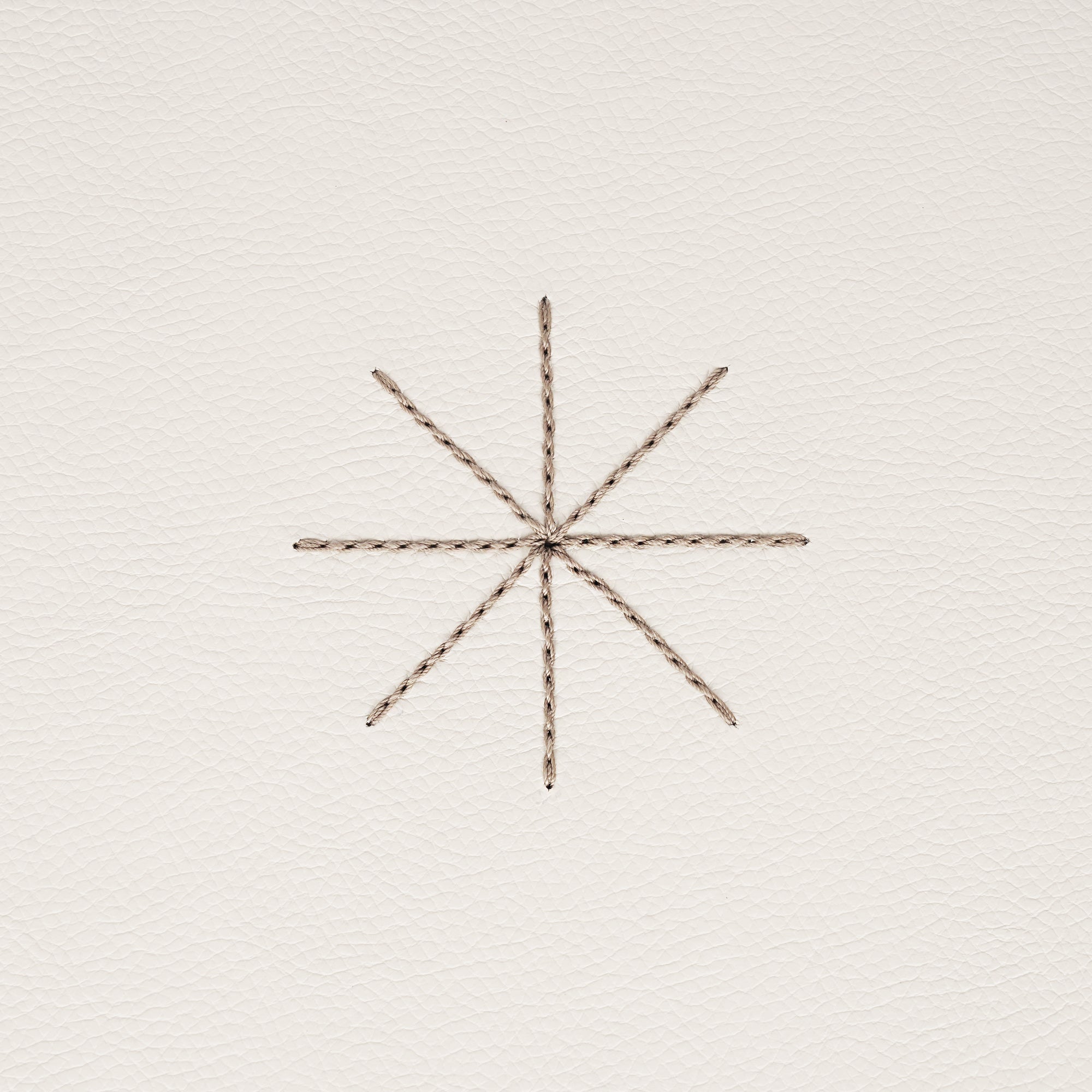 Pouf New Claudia Muflone Chalk White