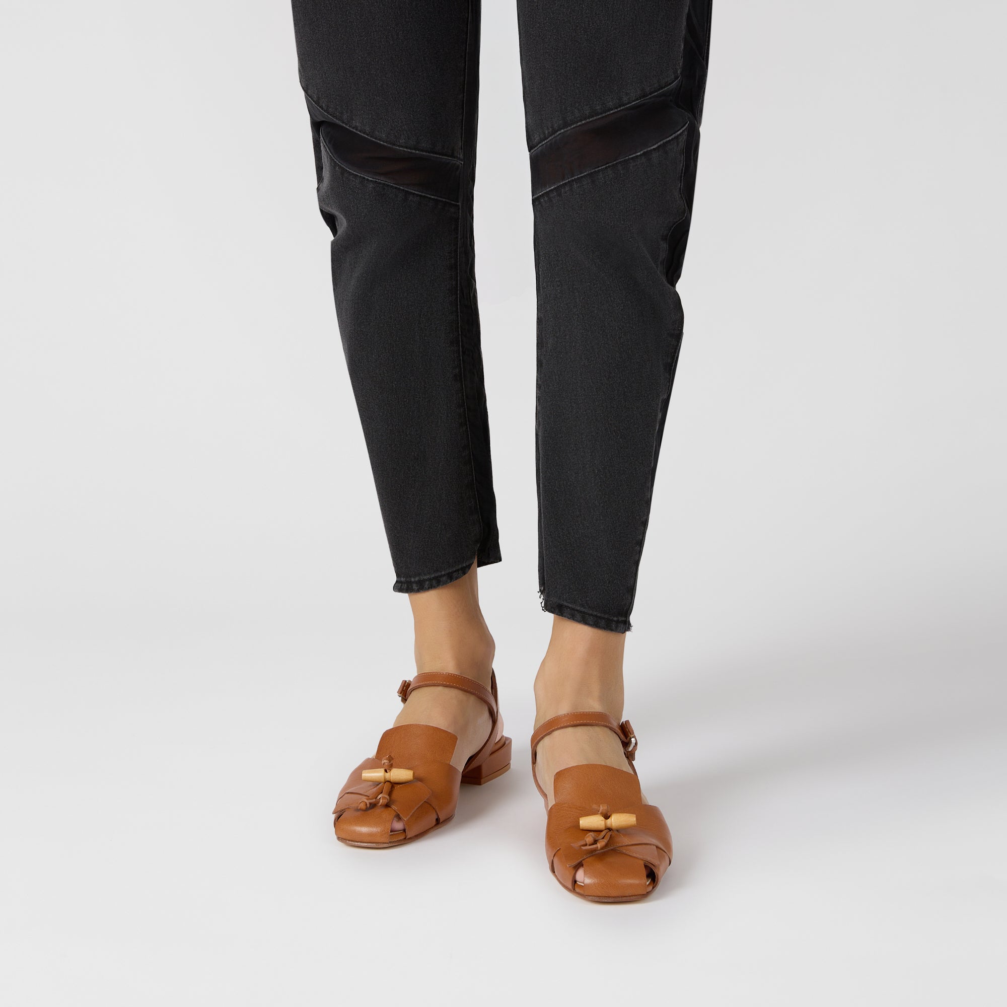 Slingback Toggle Patch Lux