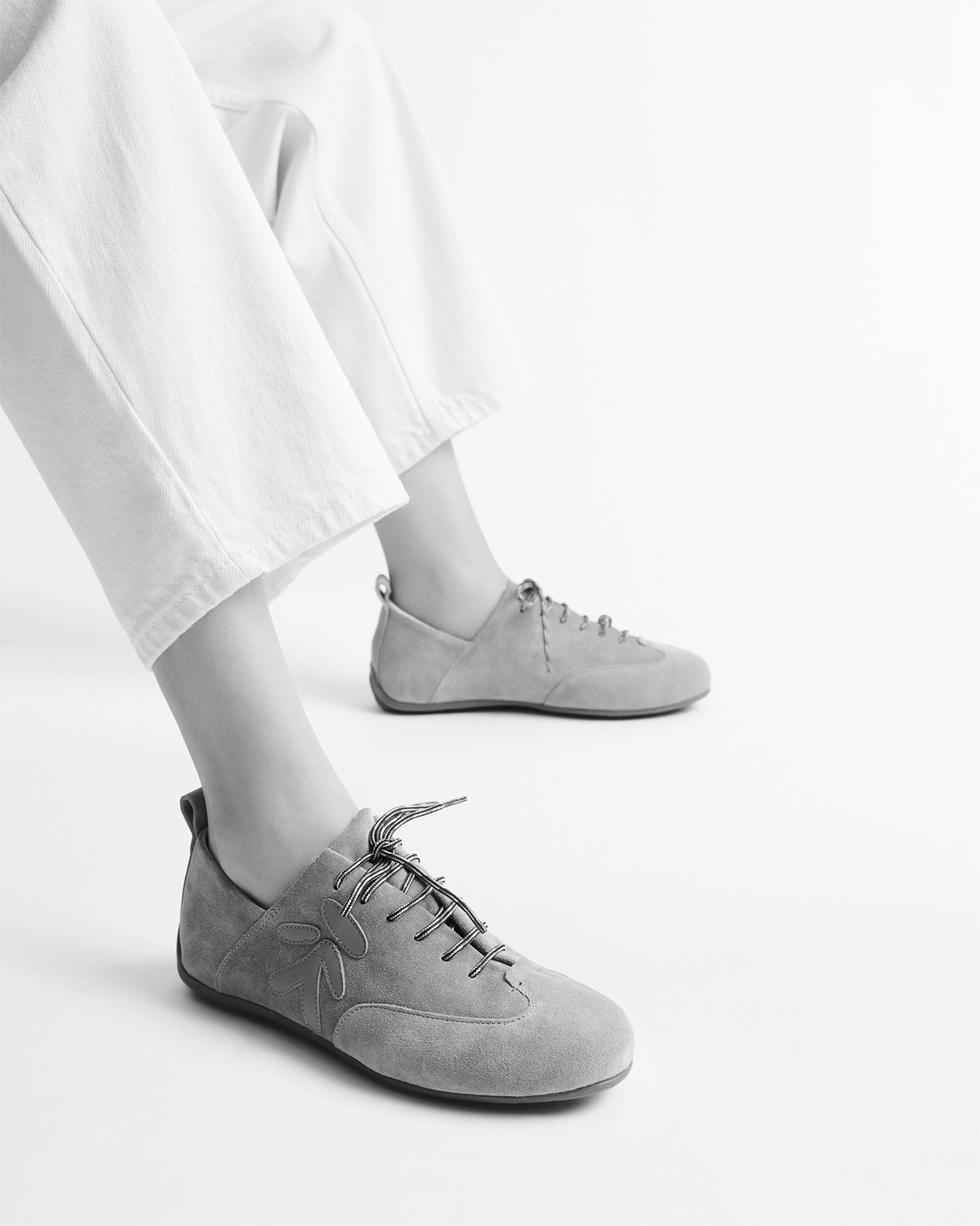 Leather Lace-Up Sneaker