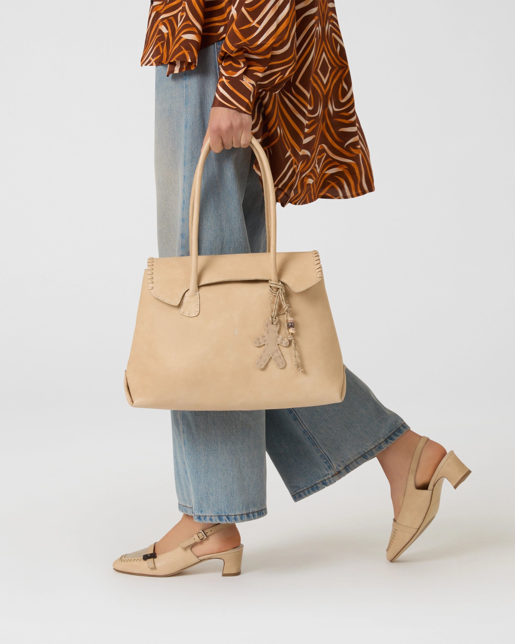 Sienna L Shoulder Bag