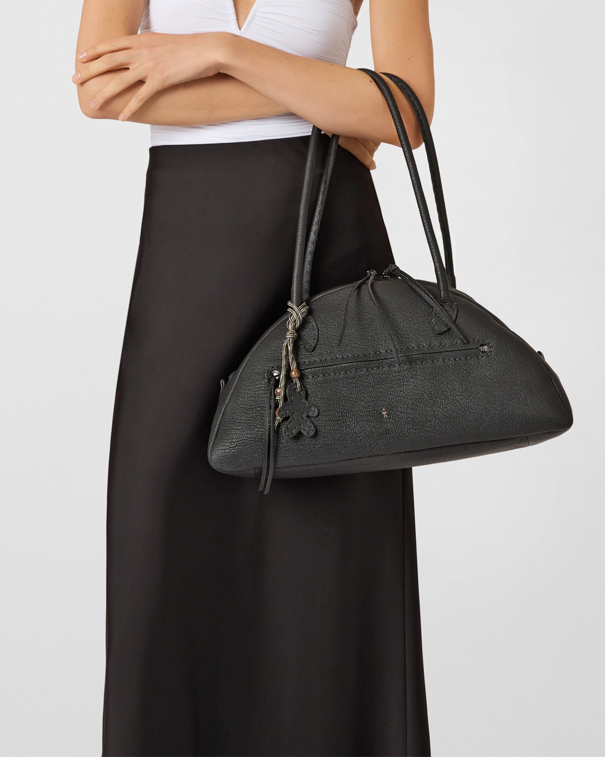 Paris L Shoulder Bag