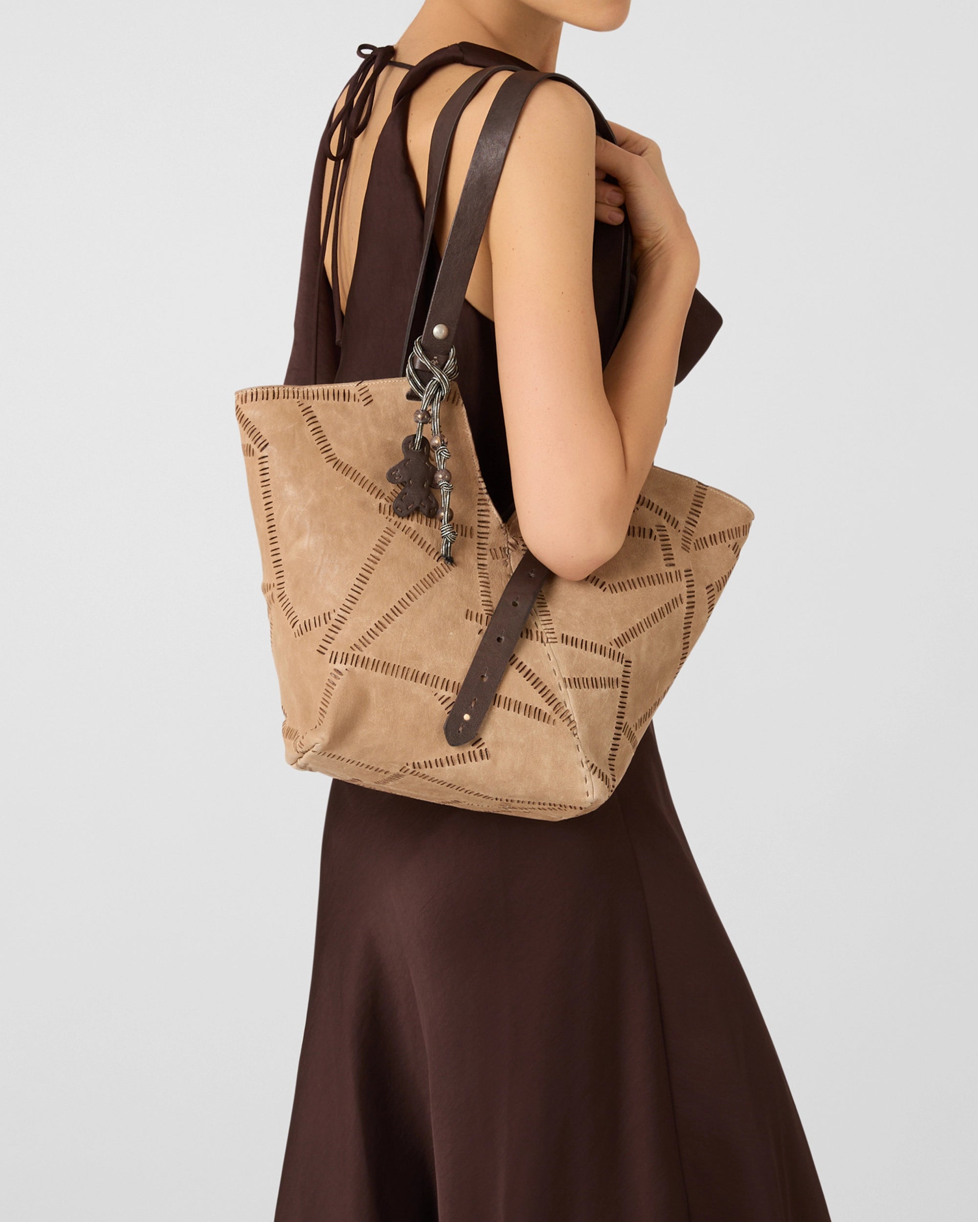 Bisaccia M Shoulder Bag