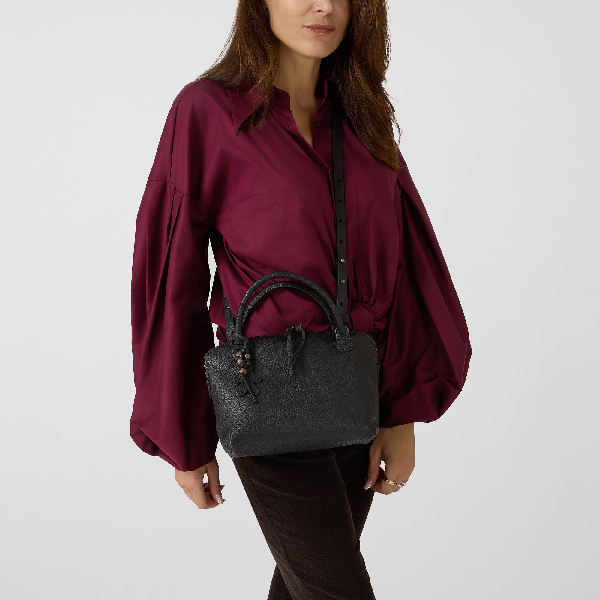 Imbutto M Crossbody Bag