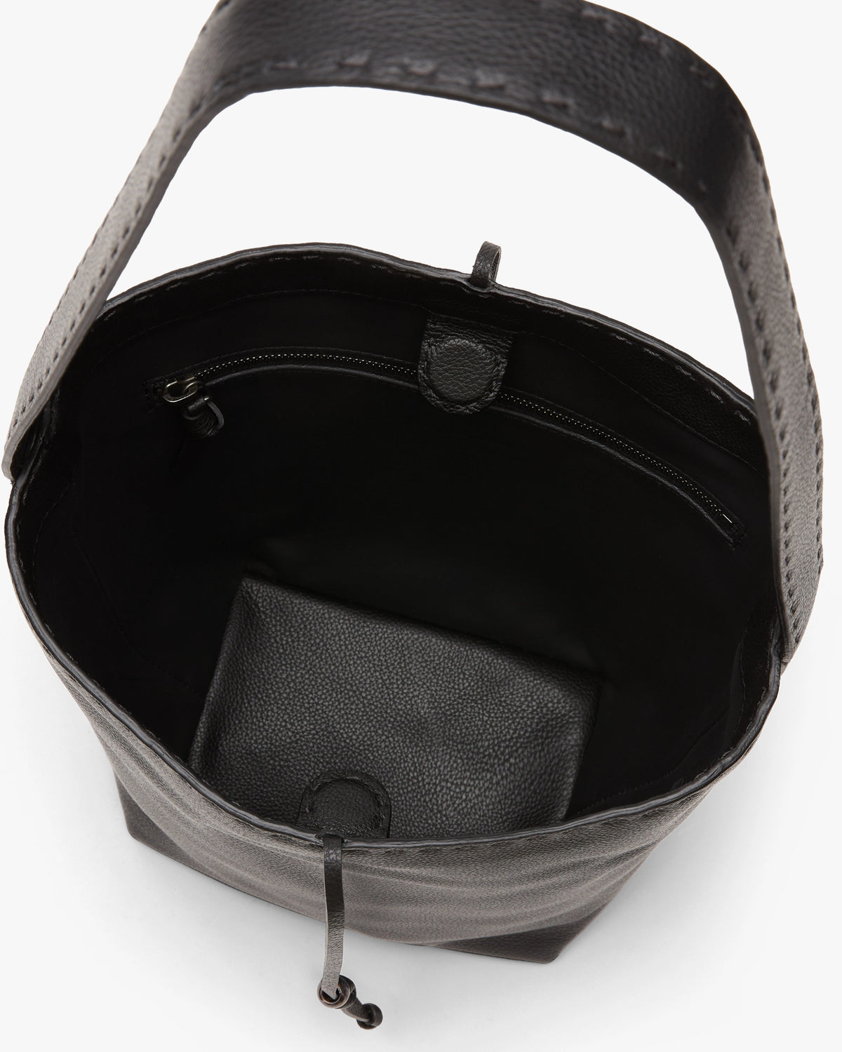 Classic Medium Leather Tote