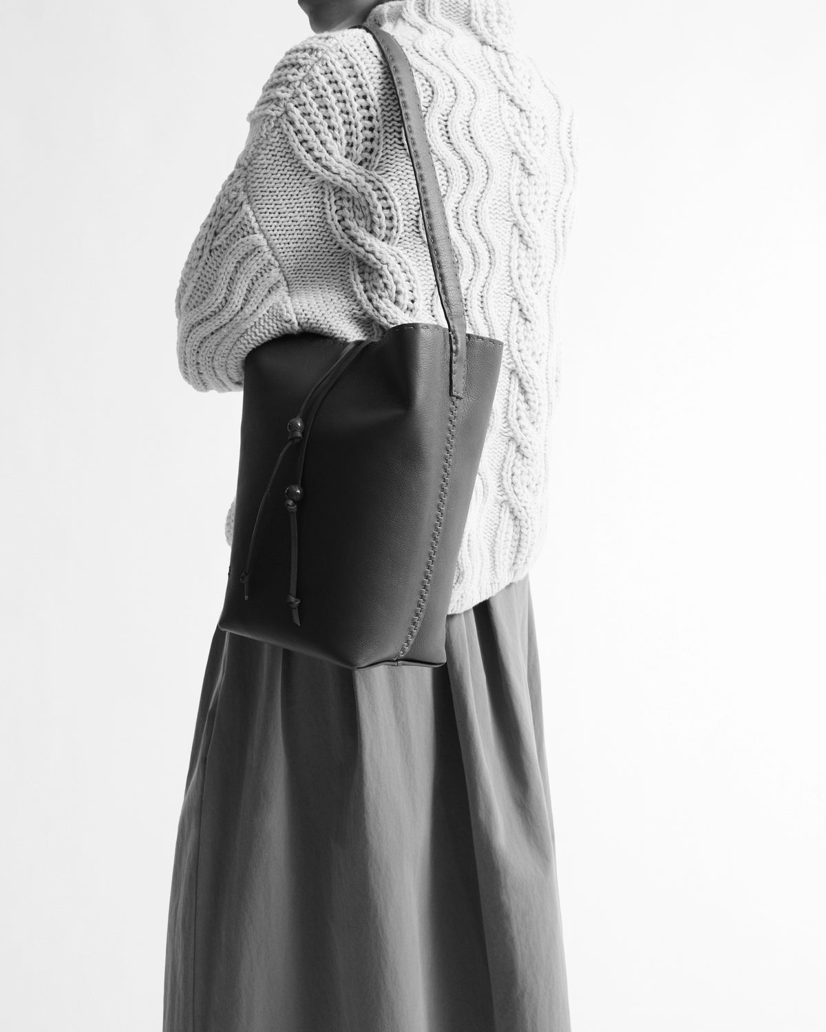 Classic Medium Leather Tote