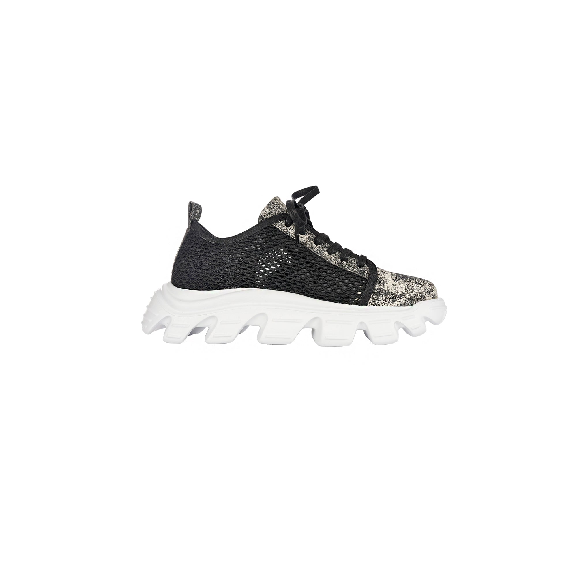 Sneaker Rete Ricamo Nero