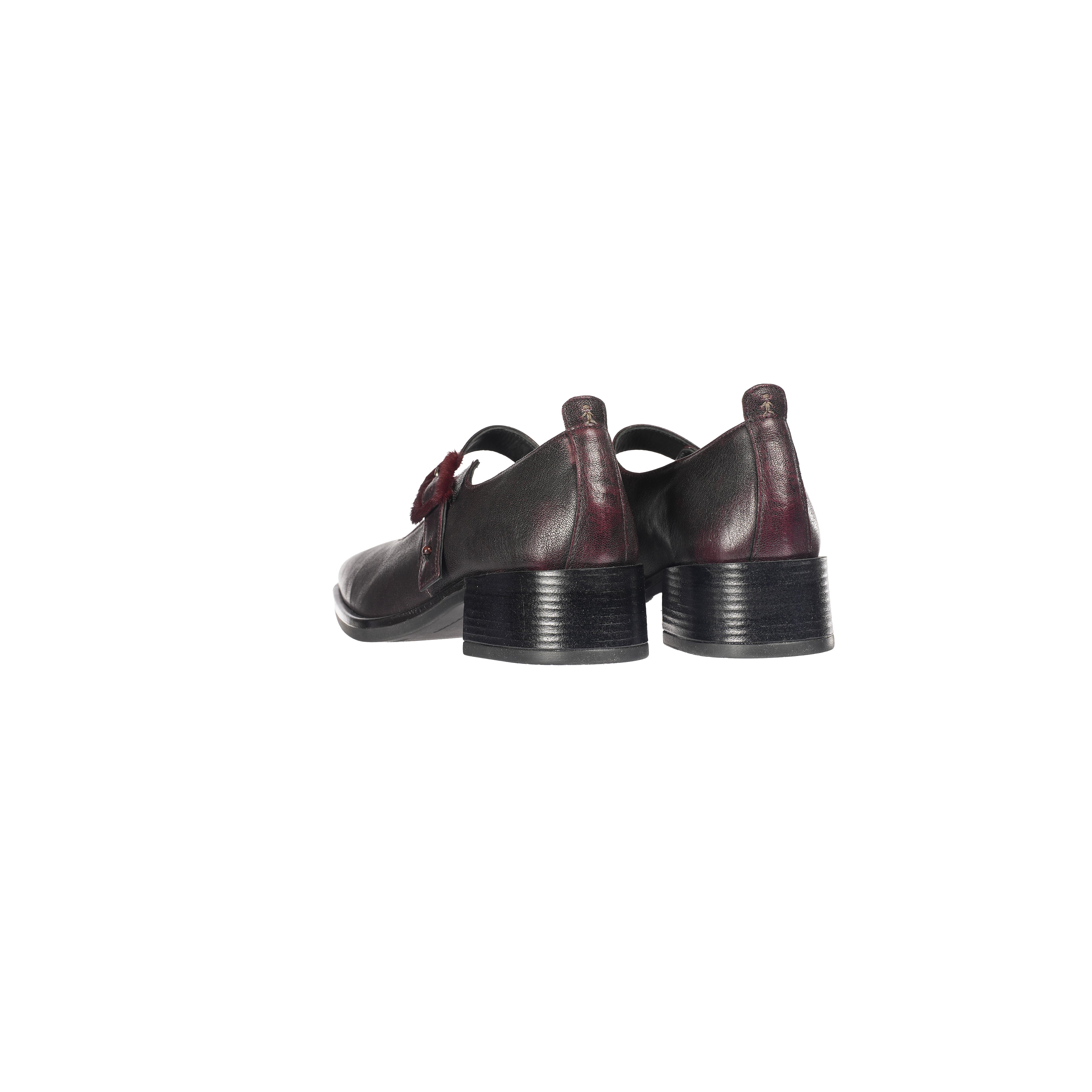 Buckle Pump in Sfumato