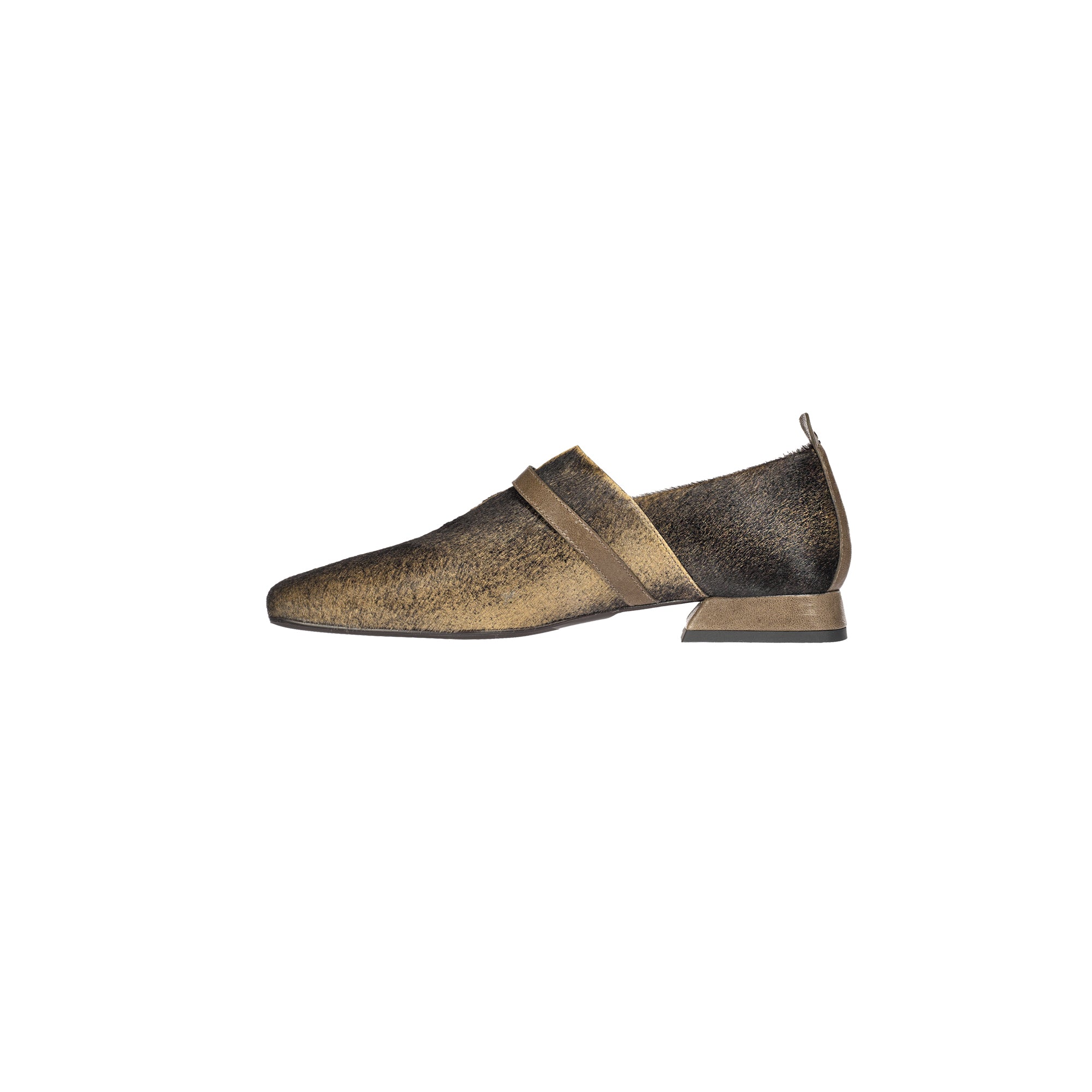 Buckle Strap Flat in Pony Sfumato