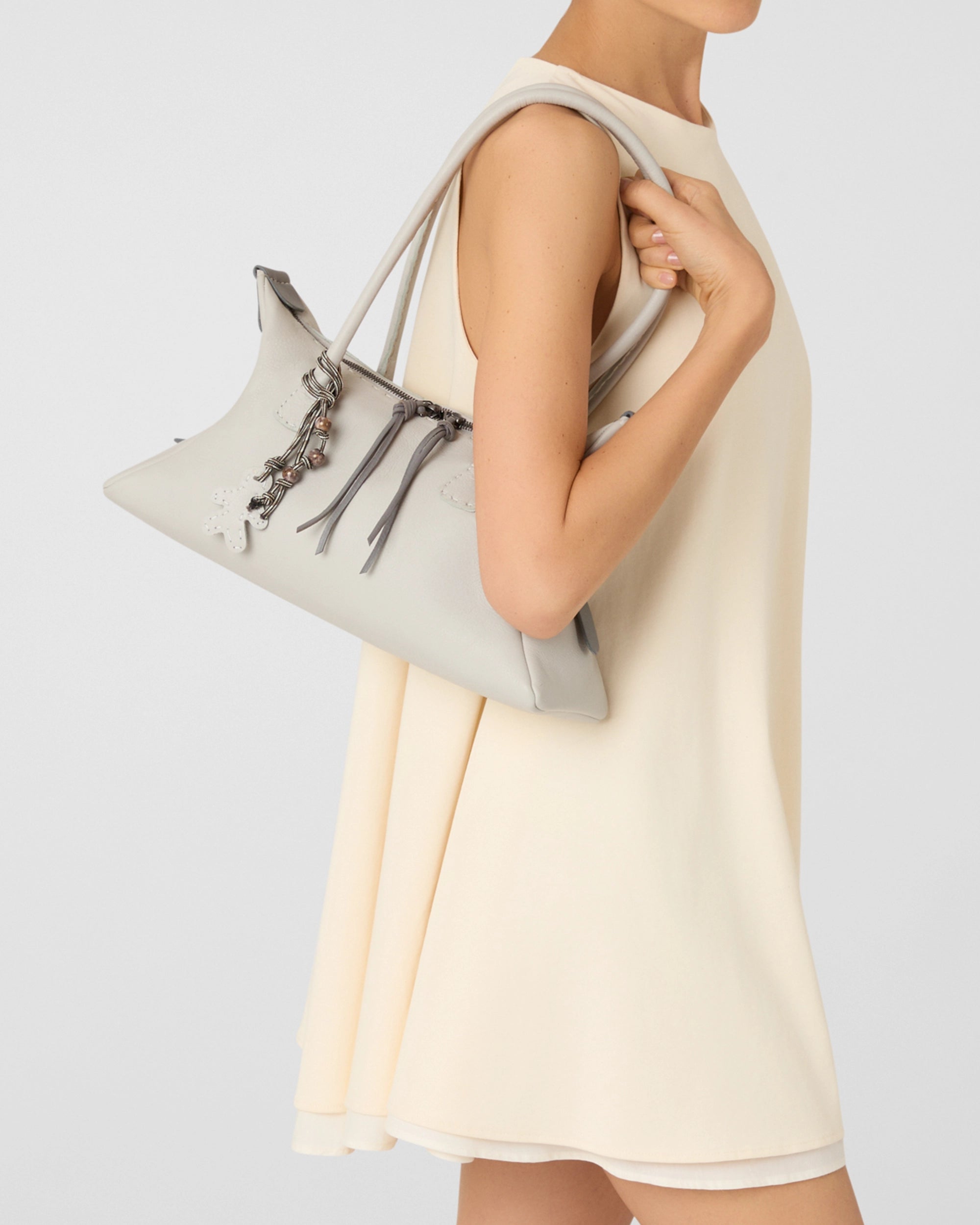 Sfinge Manici M Shoulder Bag