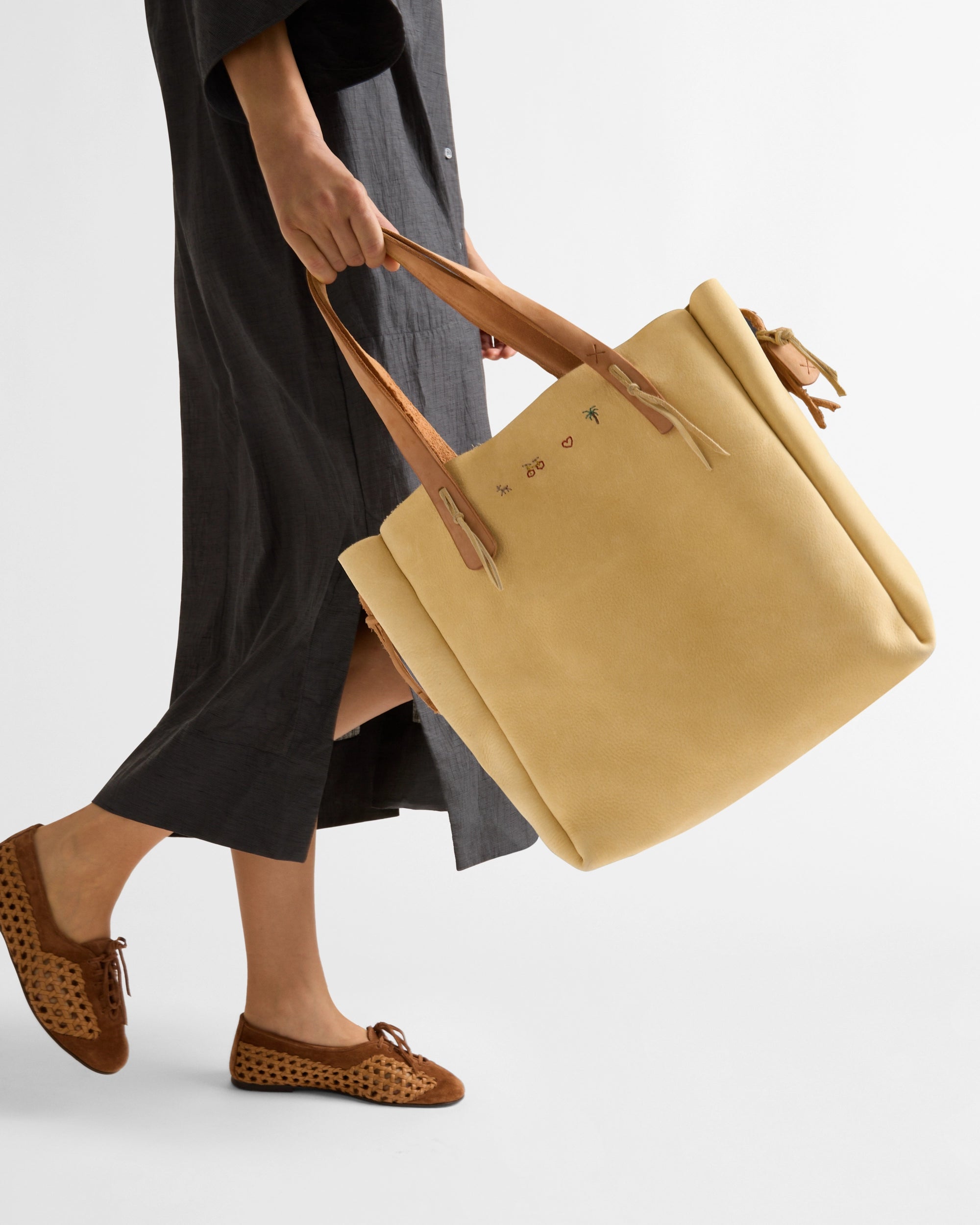 HB x 2Arrows Tote Honey Leather