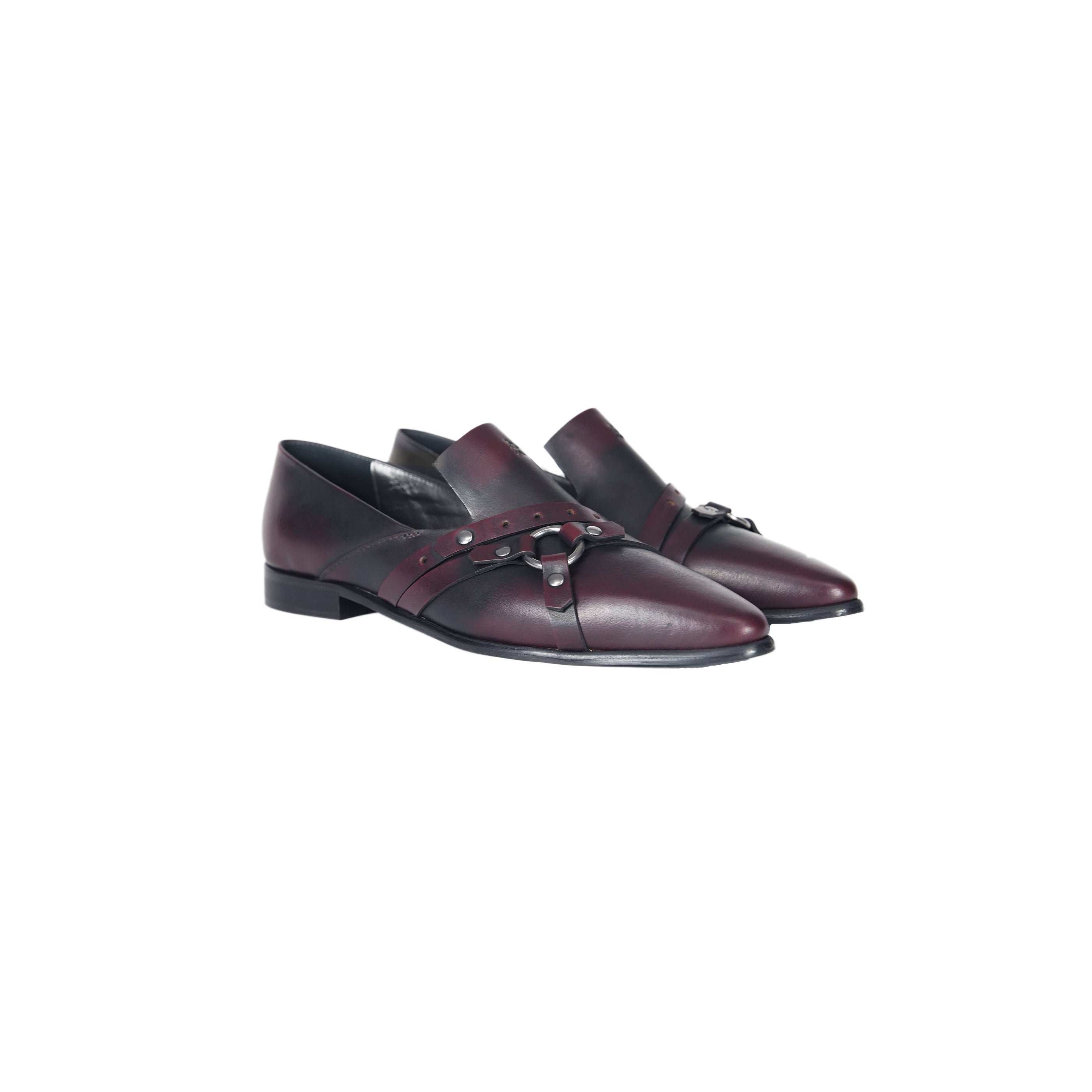 BUCKLE EMBELLISHED POINTED LOAFER Burgundy